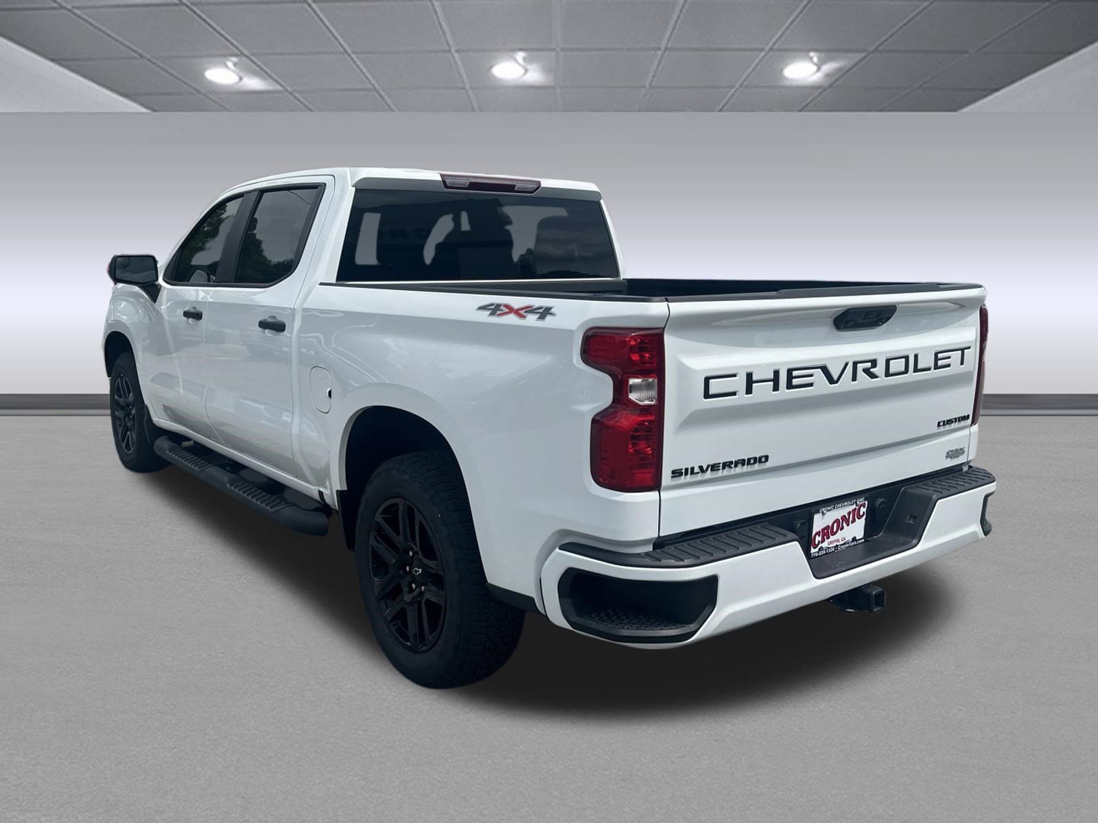 Used 2026 Chevrolet Silverado 1500 Custom w/ Turbomax Blackout Package AWD/4WD image 5