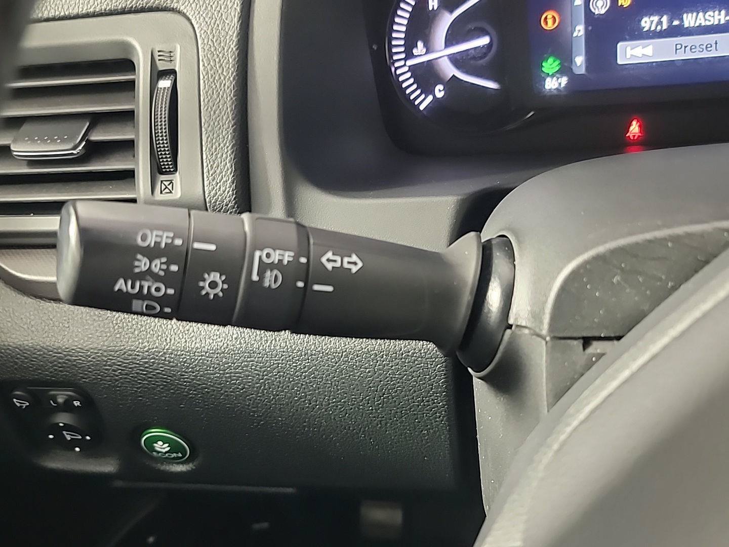 Certified 2023 Honda Passport TrailSport image 29