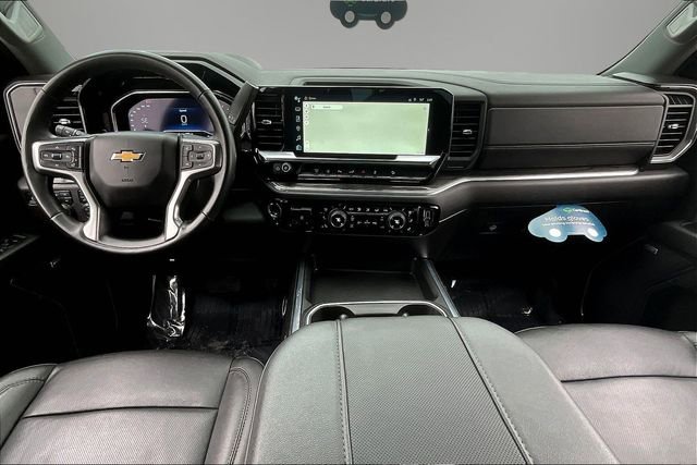 Used 2024 Chevrolet Silverado 2500 LTZ w/ LTZ Premium Package AWD/4WD image 8
