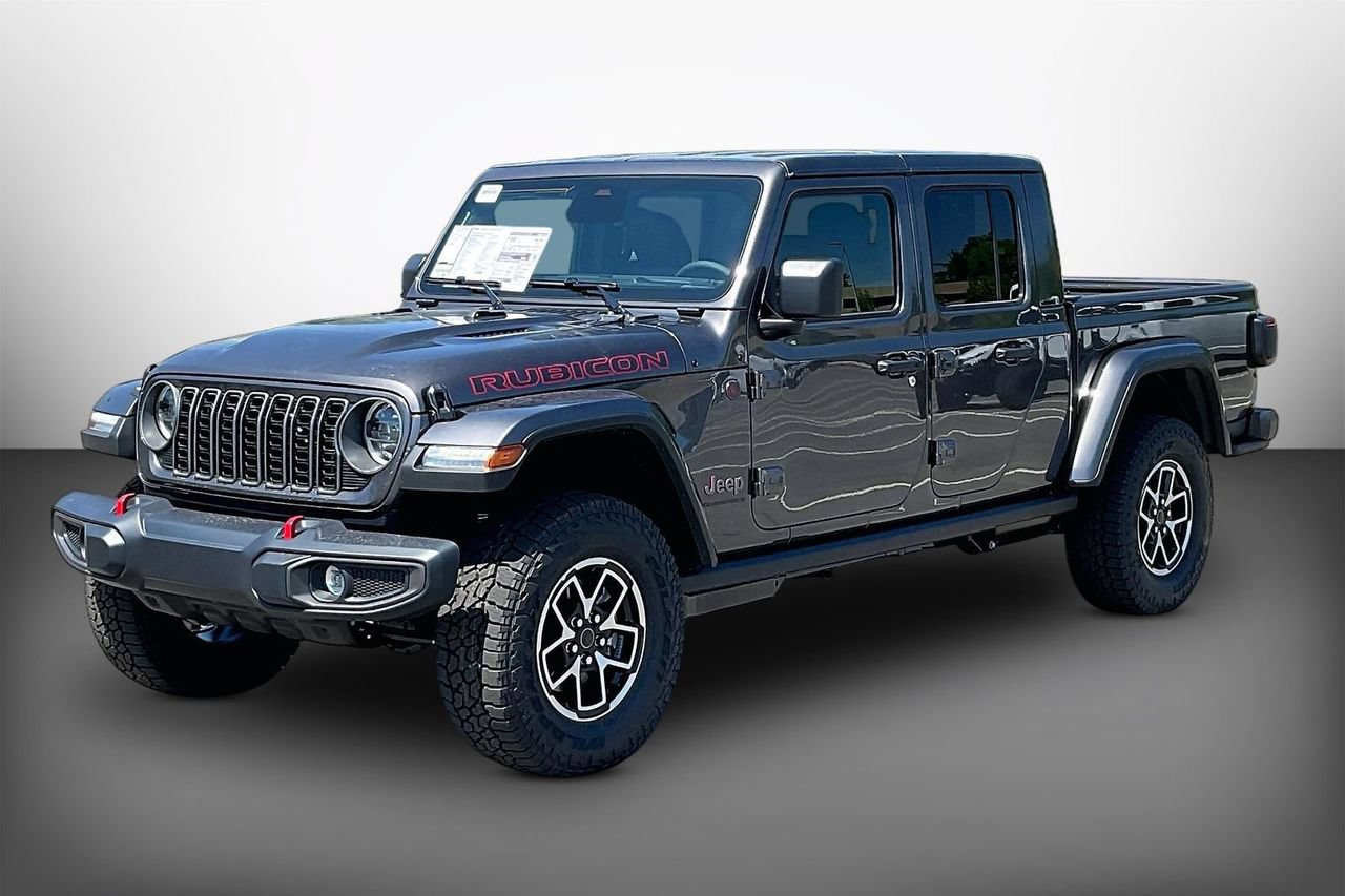 New 2026 Jeep Gladiator Rubicon w/ Steel Power Dome Hood Package AWD/4WD image 4