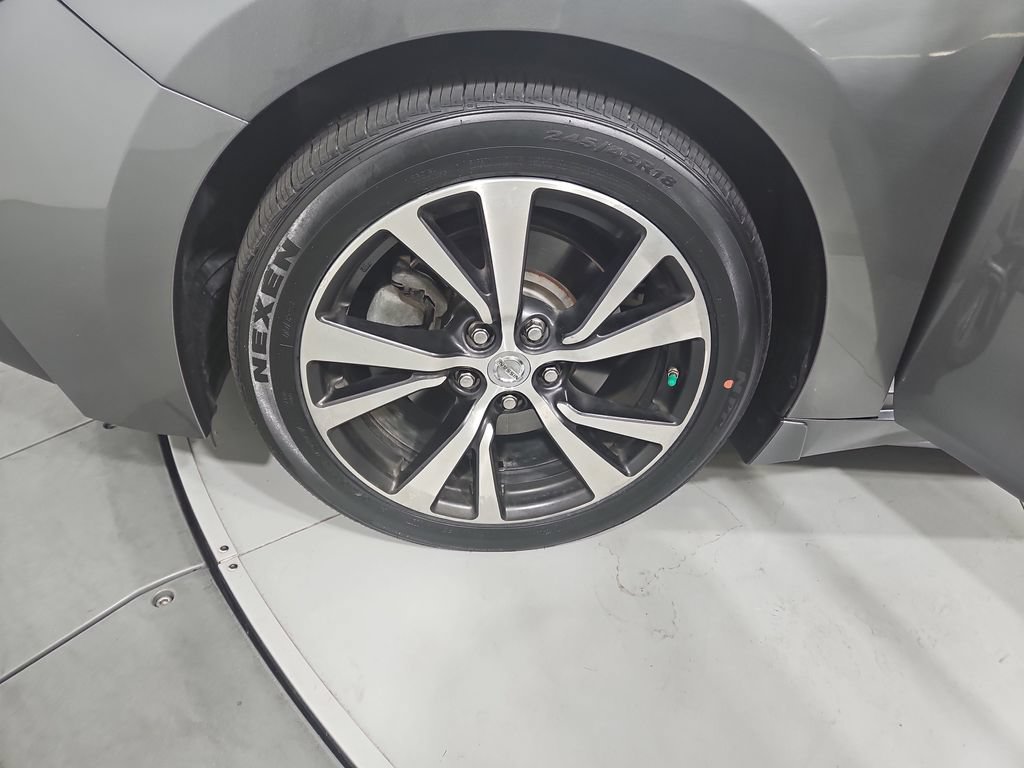 Used 2016 Nissan Maxima Platinum FWD image 27