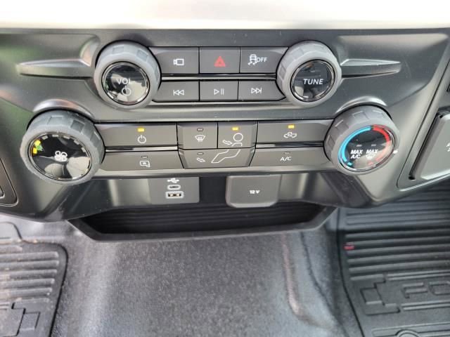 New 2025 Ford F250 XL w/ 360-Degree Camera Package AWD/4WD image 28