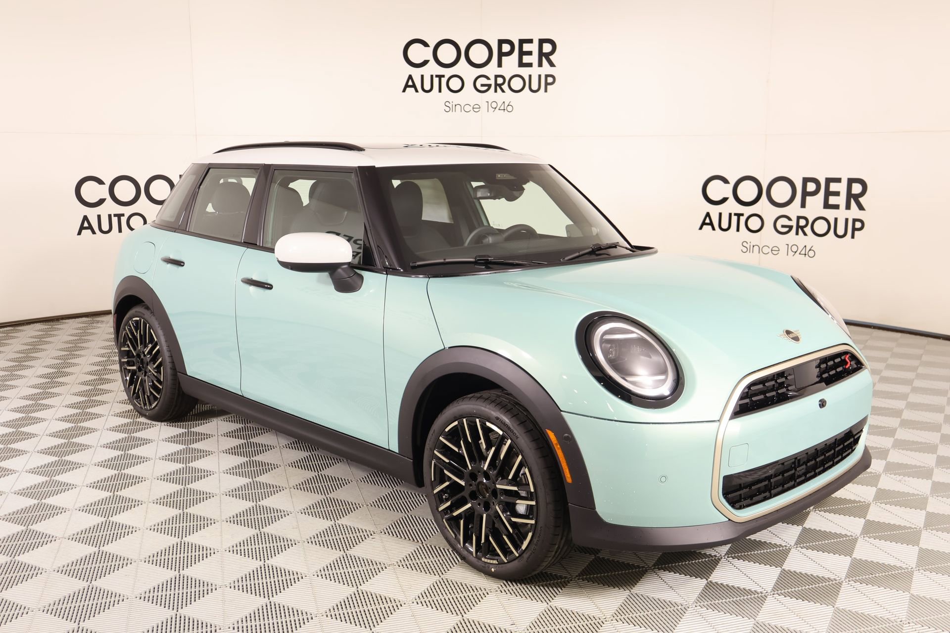 New 2026 MINI Cooper S FWD image 1