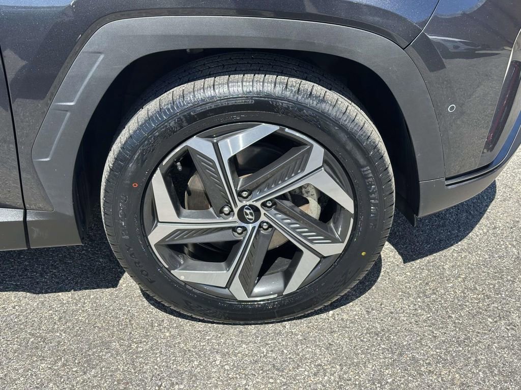 Used 2023 Hyundai Tucson Limited image 11