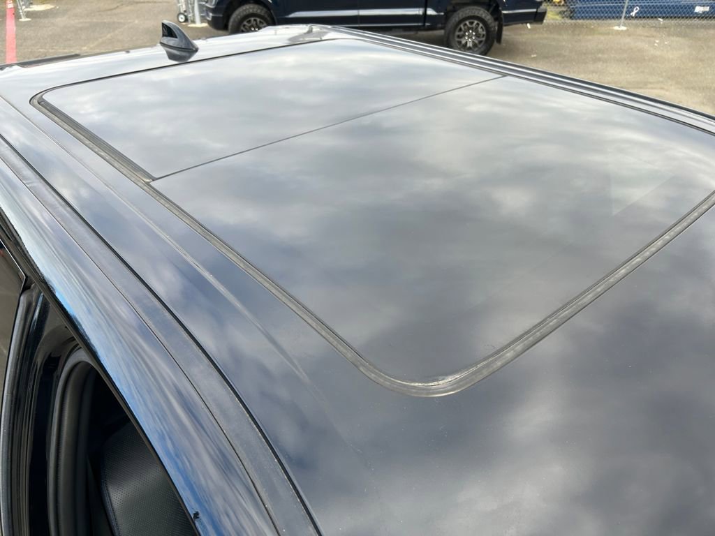 Used 2023 Toyota Tundra Platinum image 28