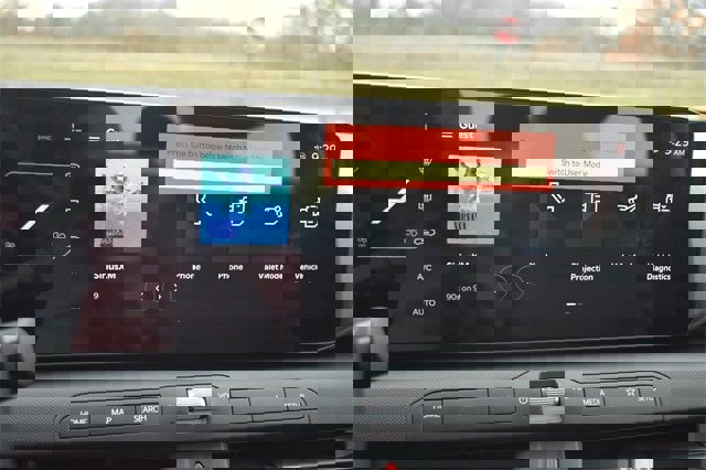 New 2025 Kia K4 EX image 23