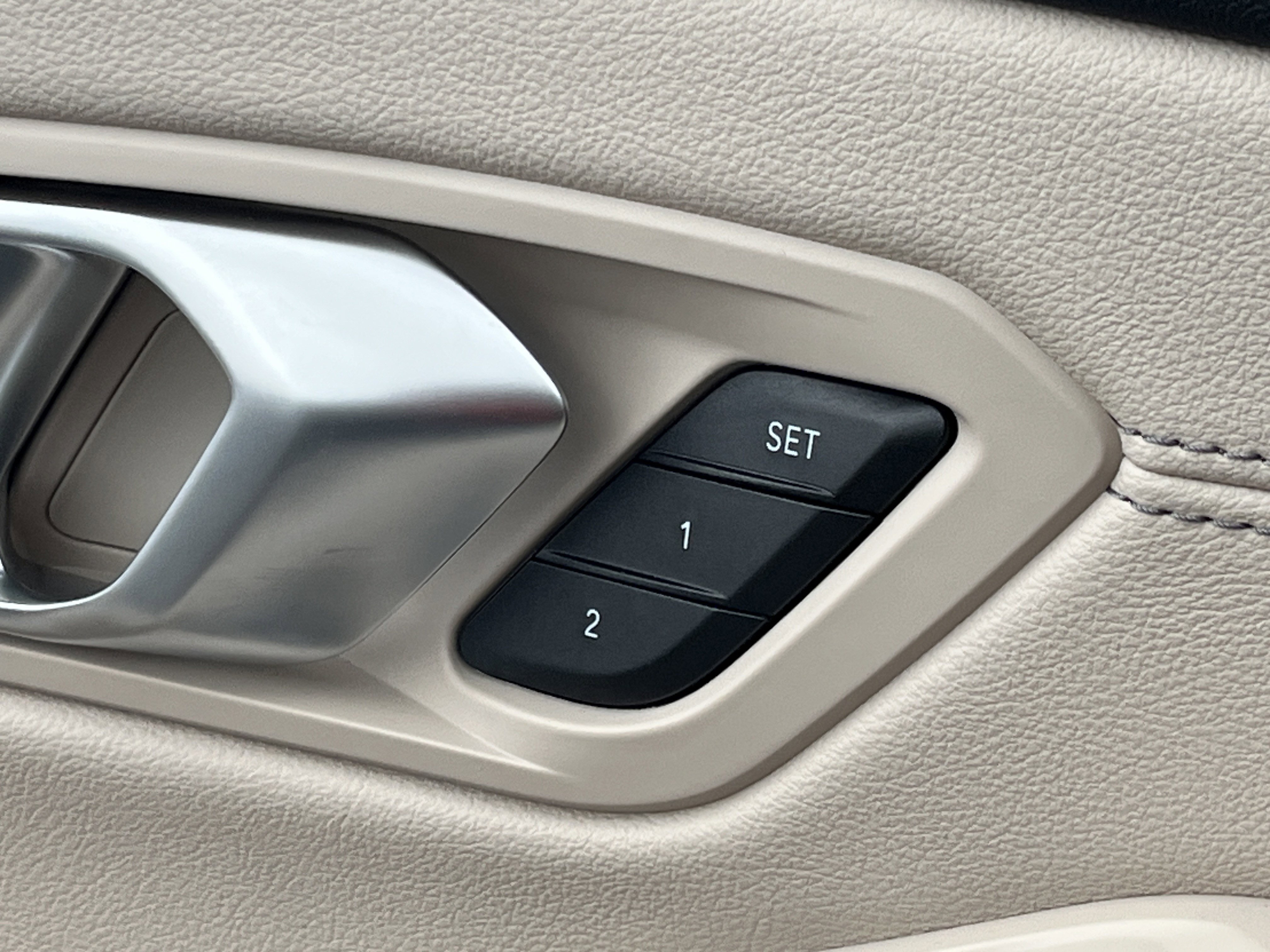 Used 2026 BMW M340i xDrive M340i NA xDrive w/ Premium Package image 17