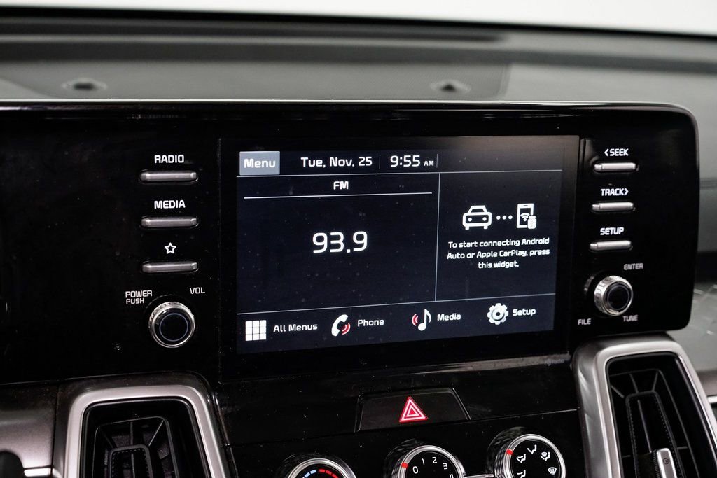 Used 2023 Kia Sorento LX image 15