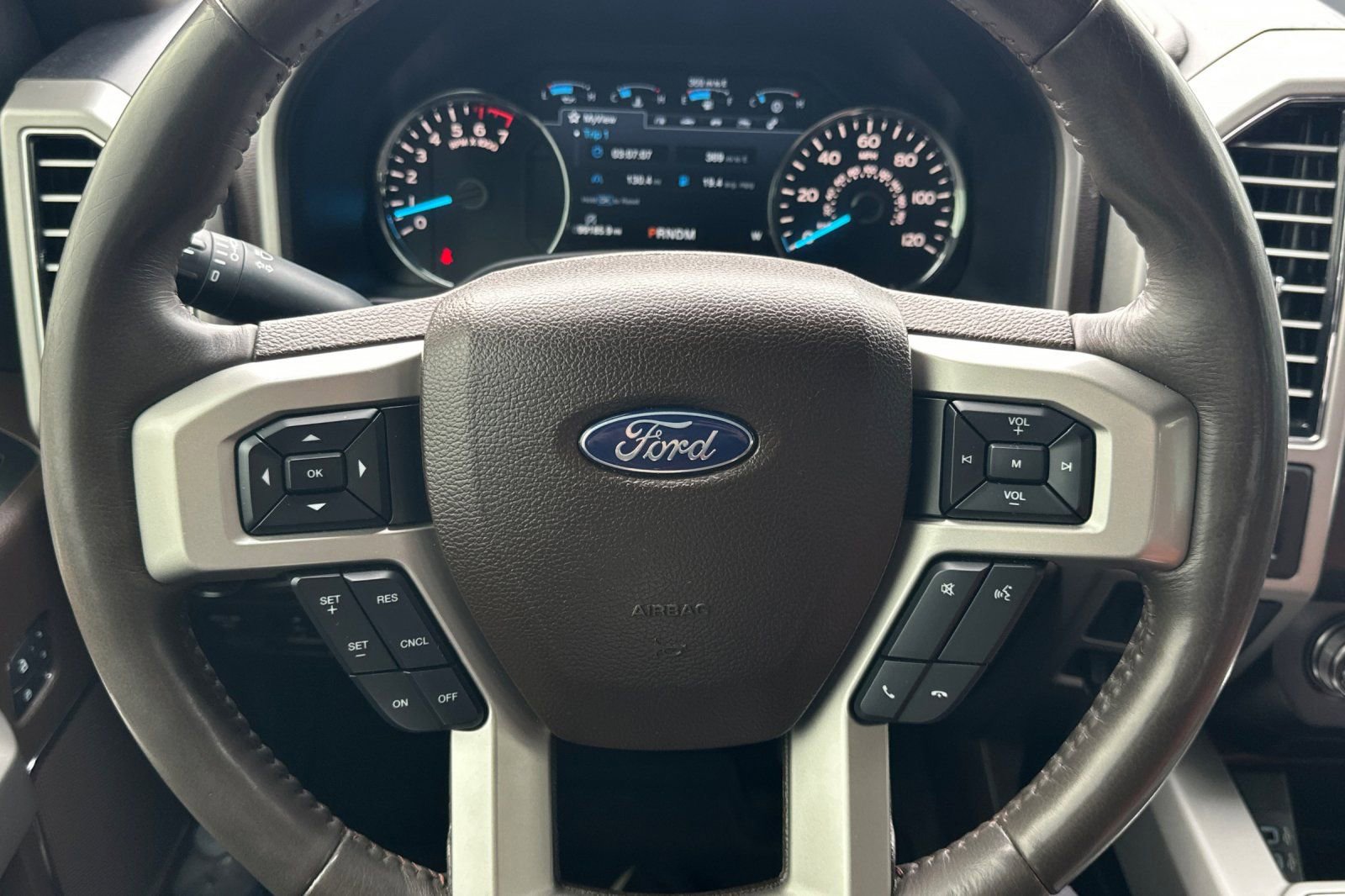 Used 2018 Ford F150 King Ranch w/ Equipment Group 601A Luxury image 22