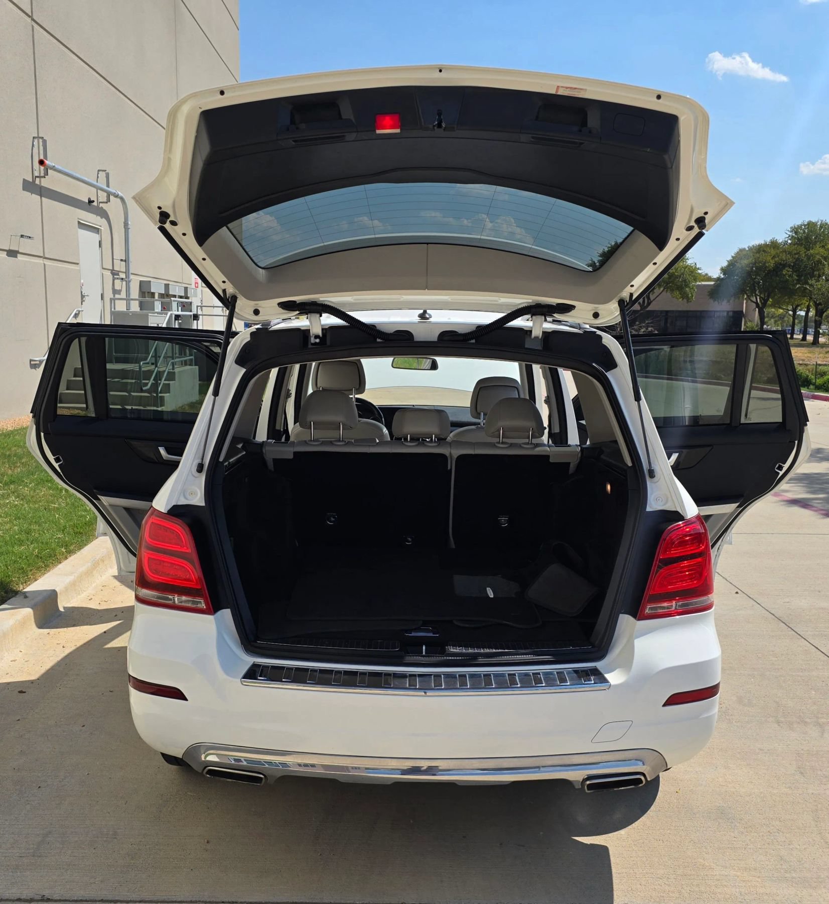 Used 2014 Mercedes-Benz GLK 350 2WD image 11