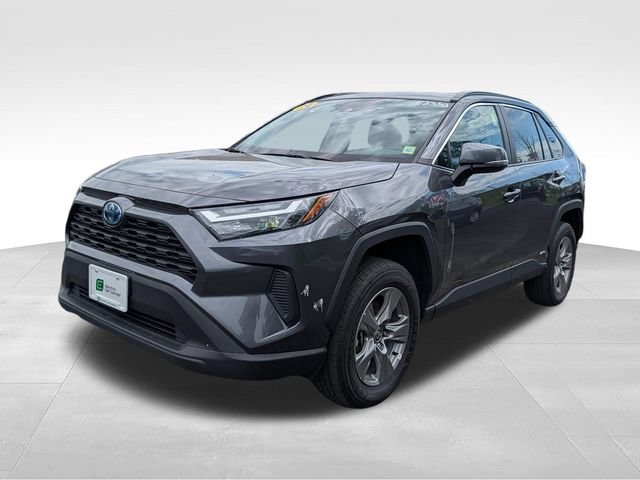 Used 2024 Toyota RAV4 XLE w/ Convenience Package AWD/4WD image 3