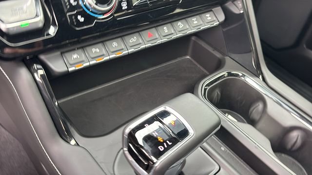Used 2025 GMC Sierra 1500 AT4X image 26