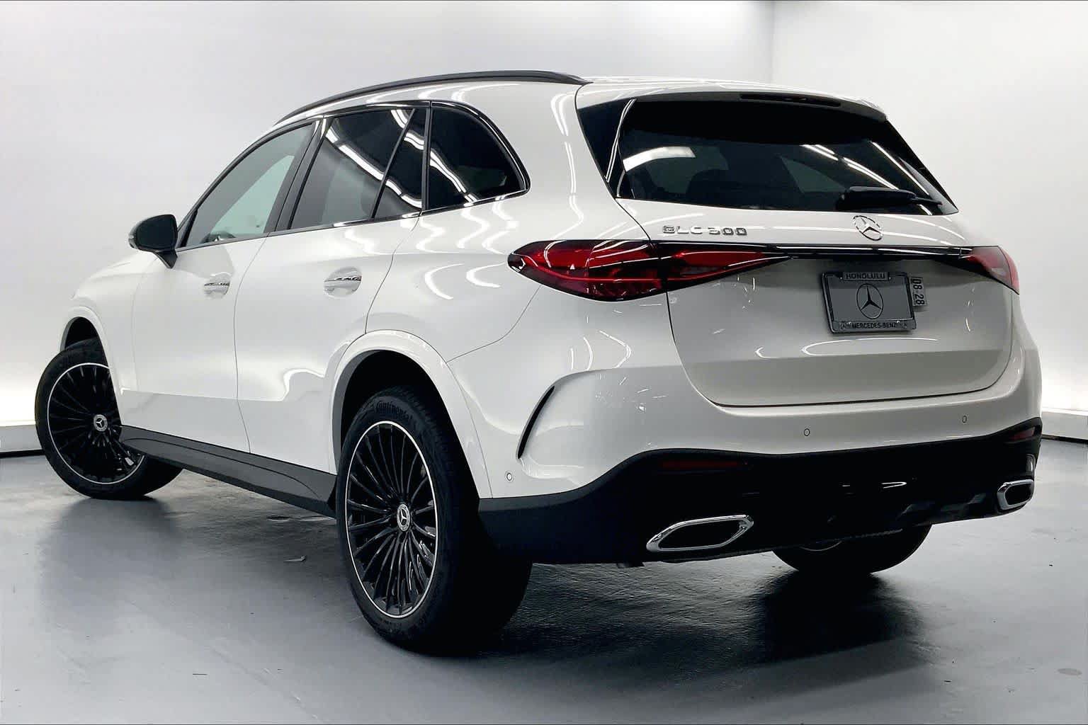 New 2027 Mercedes-Benz GLC 300 image 5