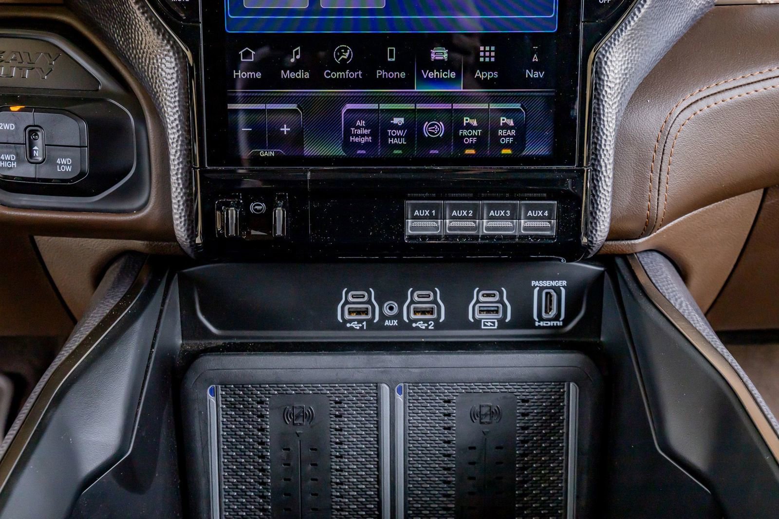 Used 2026 RAM 3500 Longhorn image 28