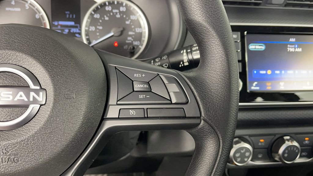 New 2025 Nissan Kicks Play S image 24