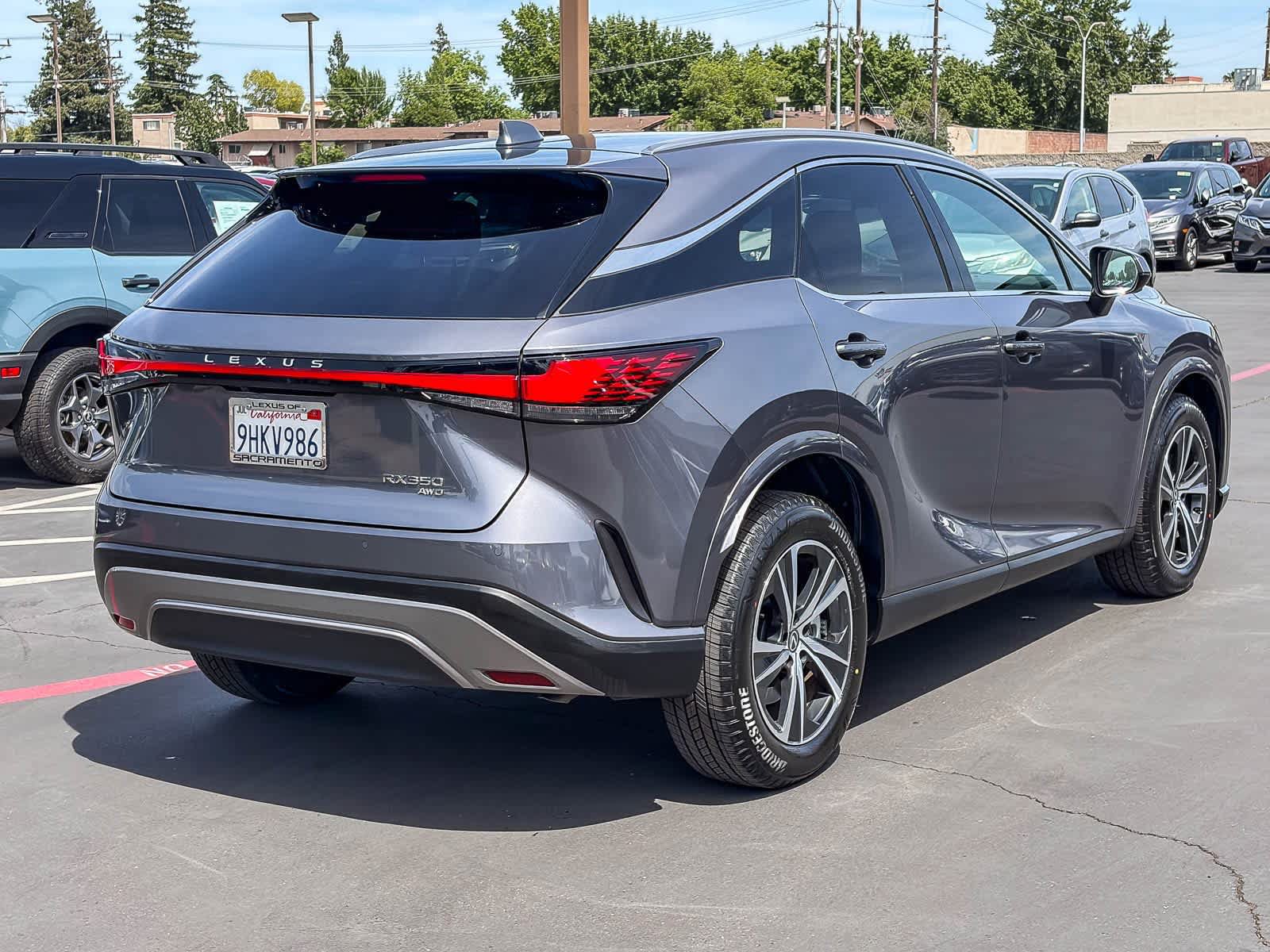 Certified 2023 Lexus RX 350 Premium Plus w/ Cold Area Package AWD/4WD image 4