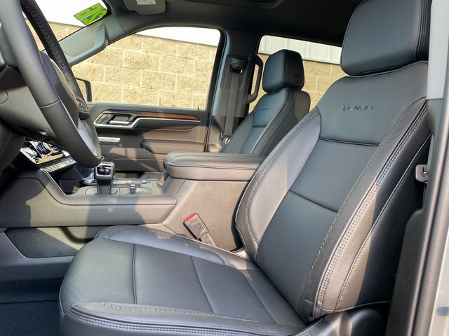 New 2026 GMC Sierra 1500 Denali w/ Denali Reserve Package image 15