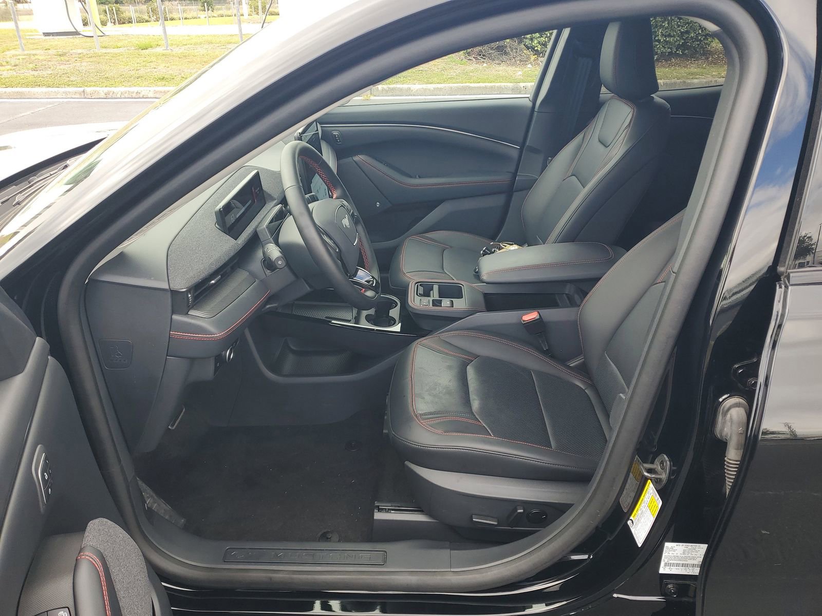 Certified 2025 Ford Mustang Mach-E Premium w/ Sport Appearance Package RWD image 17