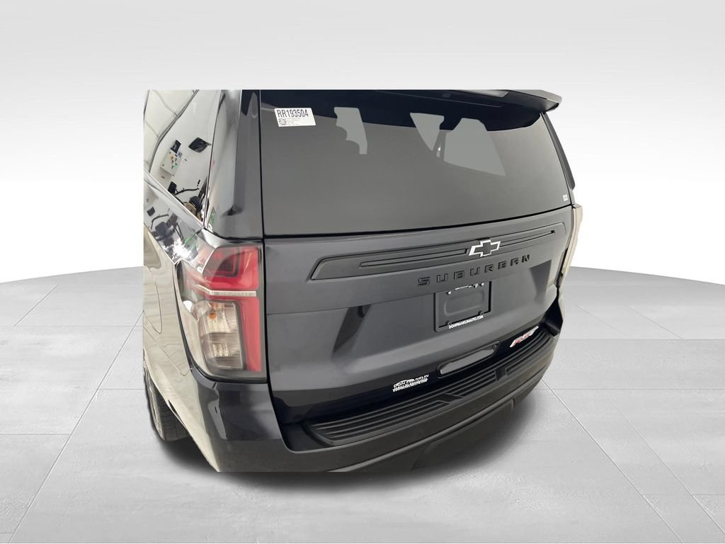 Used 2024 Chevrolet Suburban RST AWD/4WD image 4