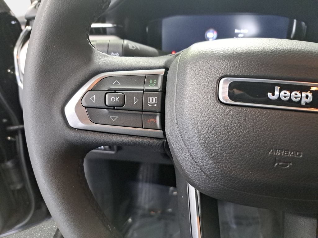 Certified 2023 Jeep Compass Limited w/ Elite Group AWD/4WD image 18