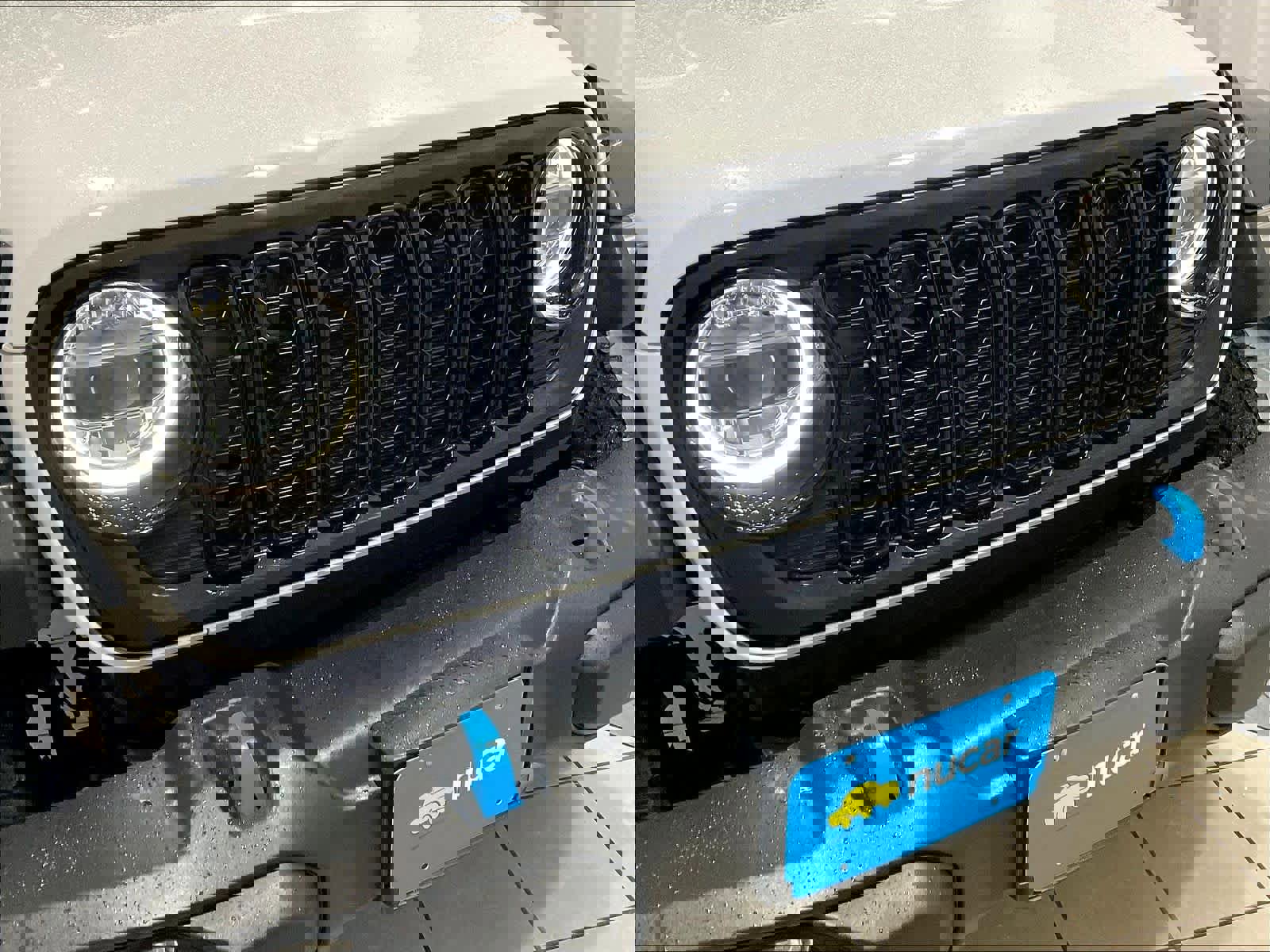 Used 2024 Jeep Wrangler Willys image 31