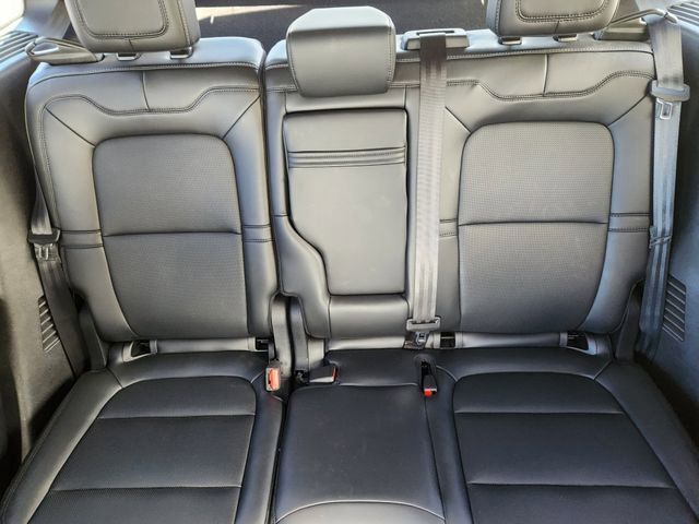 New 2025 Lincoln Corsair AWD w/ Equipment Group 101A image 14