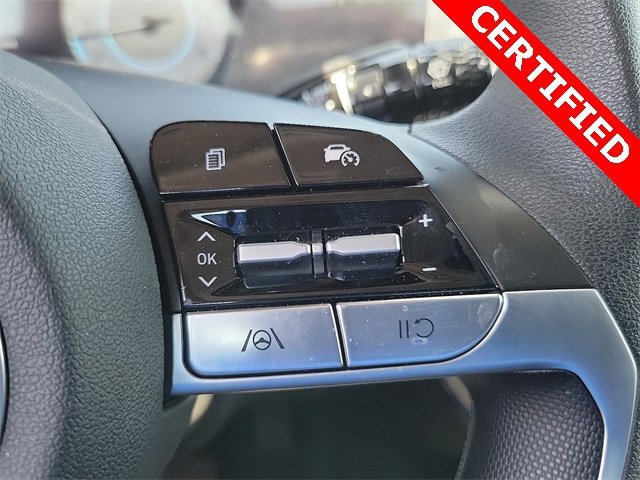 Used 2024 Hyundai Elantra SEL image 5