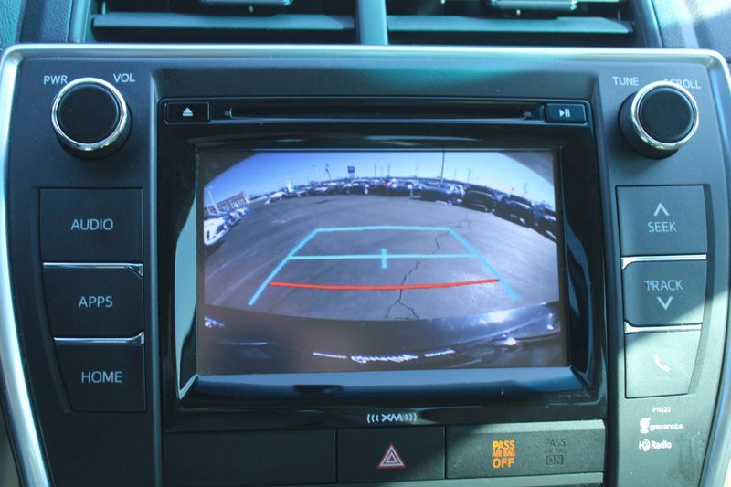 Used 2016 Toyota Camry XLE image 21