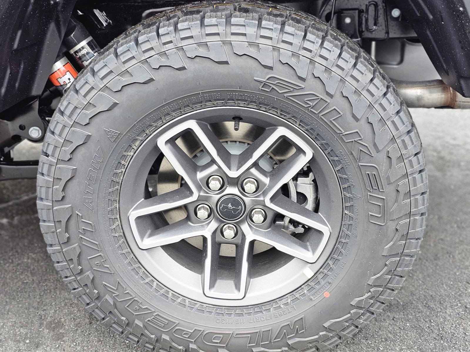 New 2026 Jeep Gladiator Mojave image 9