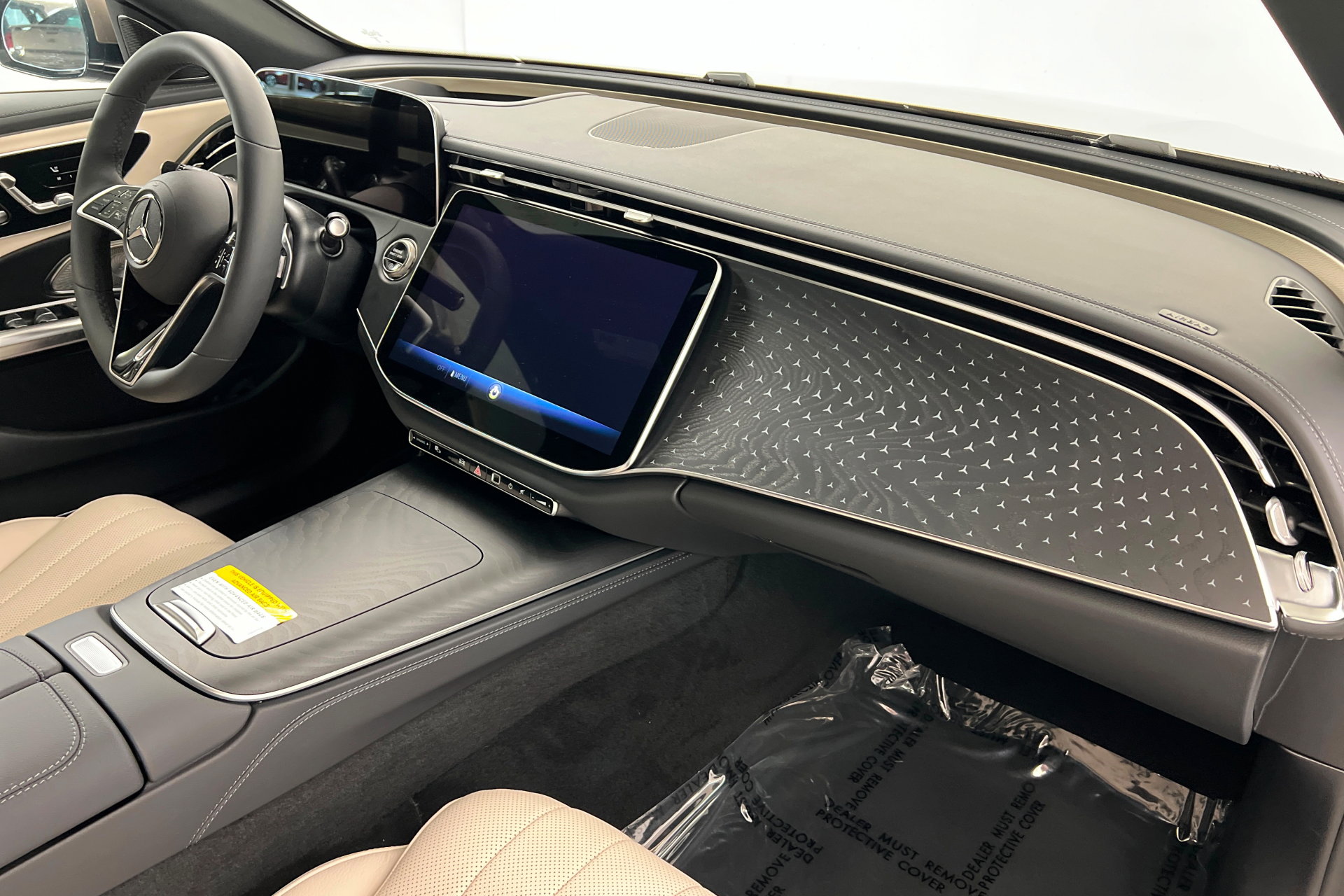 New 2026 Mercedes-Benz E 350 4MATIC Sedan image 23