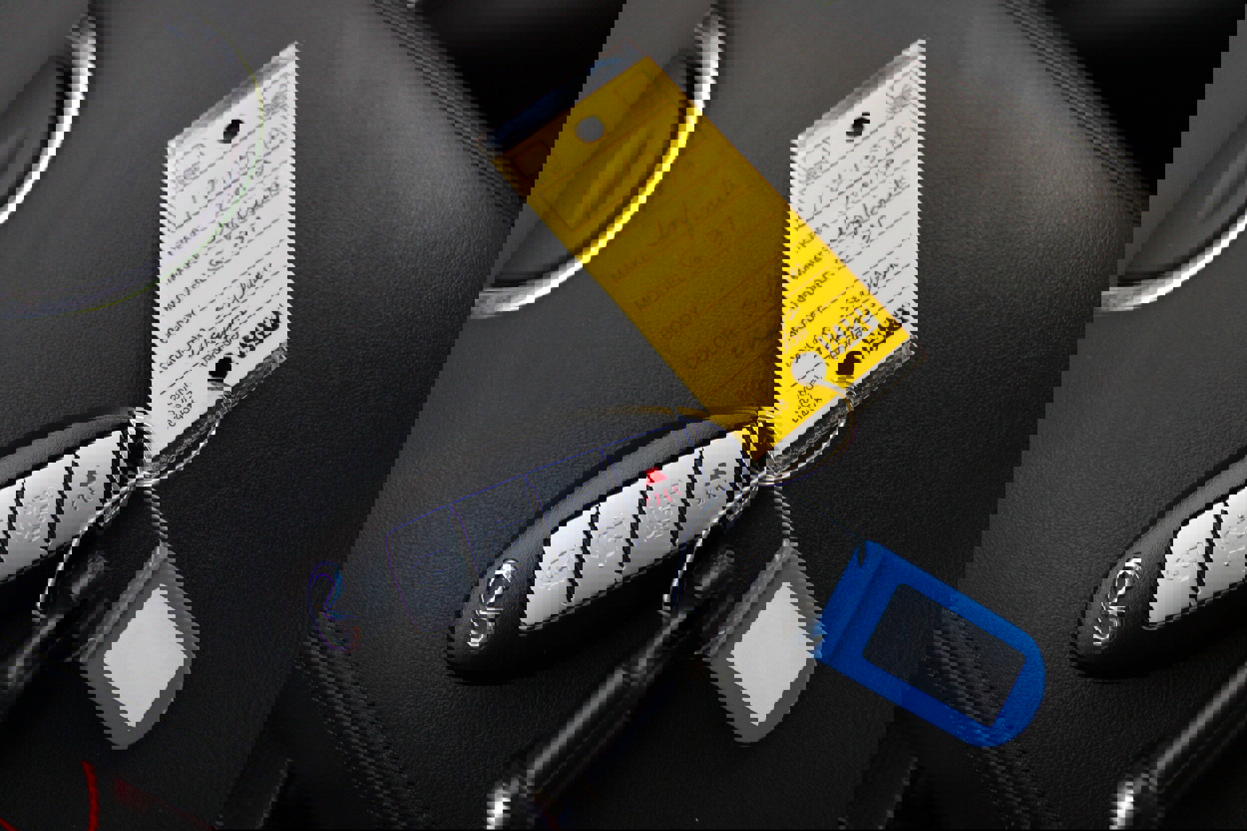 Used 2013 INFINITI G37 Journey w/ Premium Pkg image 28