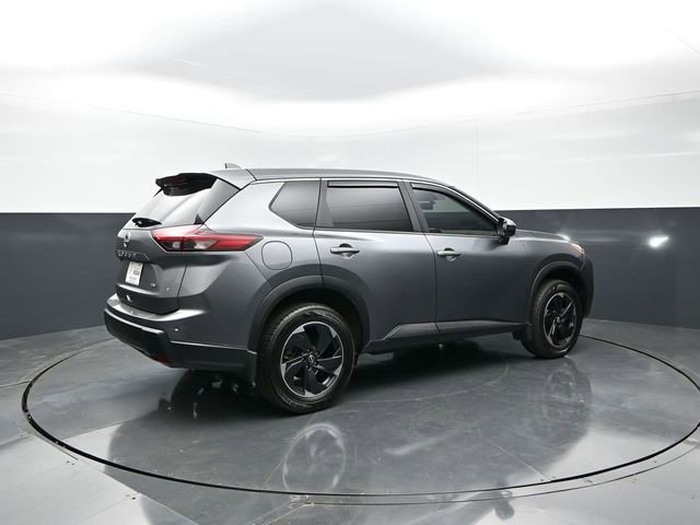 Certified 2024 Nissan Rogue SV FWD image 7