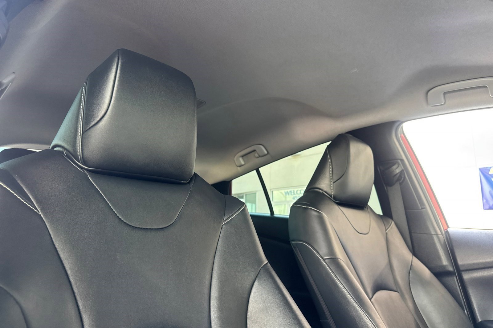 Used 2020 Toyota Prius Prime XLE w/ Protection Package FWD image 27
