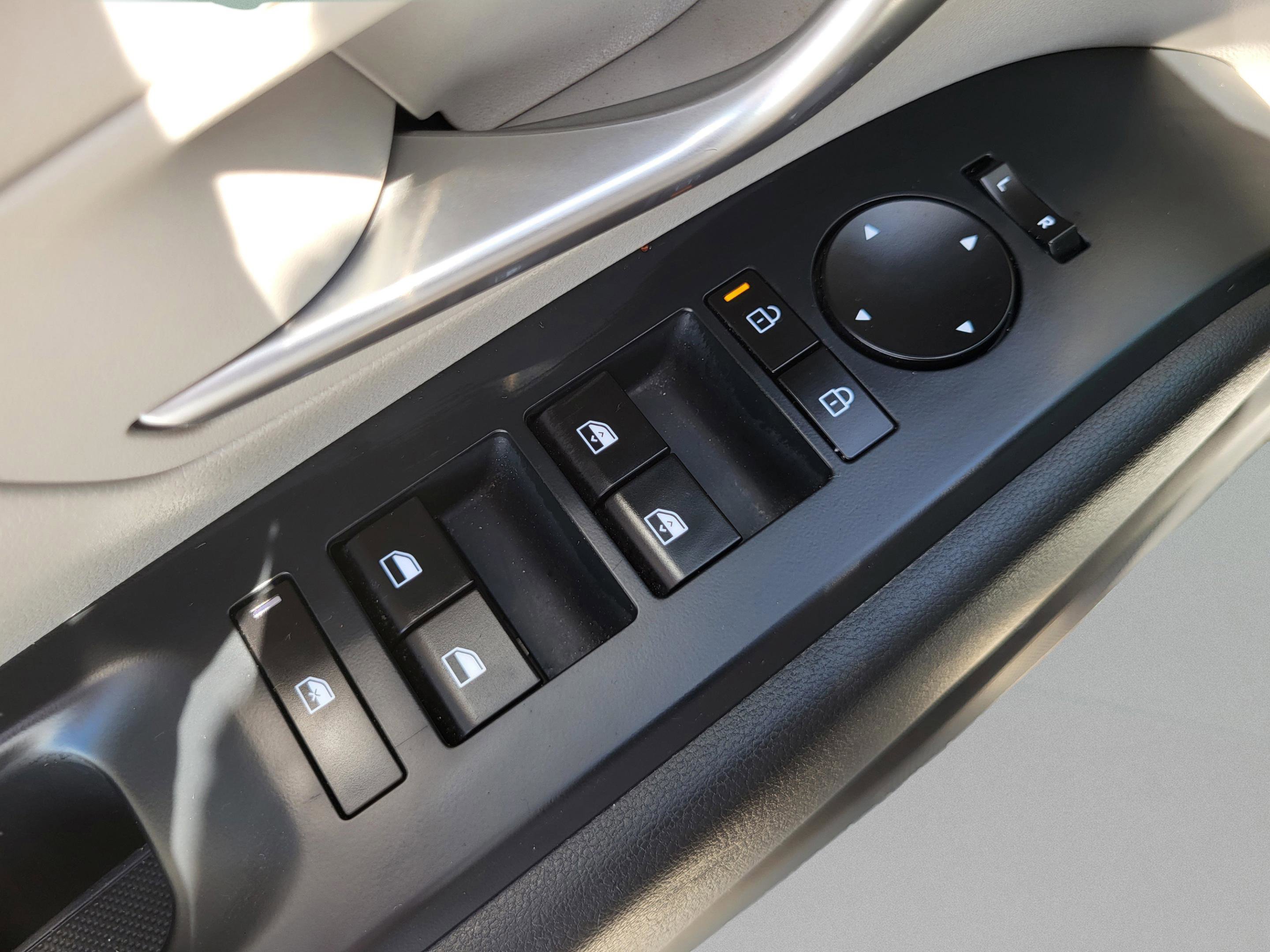 Used 2025 Hyundai Tucson SEL image 40