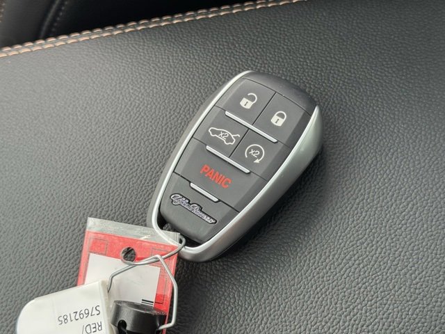 New 2025 Alfa Romeo Giulia AWD w/ Driving Assist Package image 30