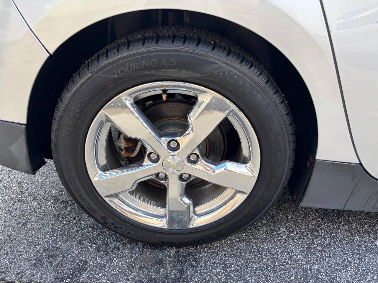 Used 2012 Chevrolet Volt Premium w/ Premium Trim Package image 29