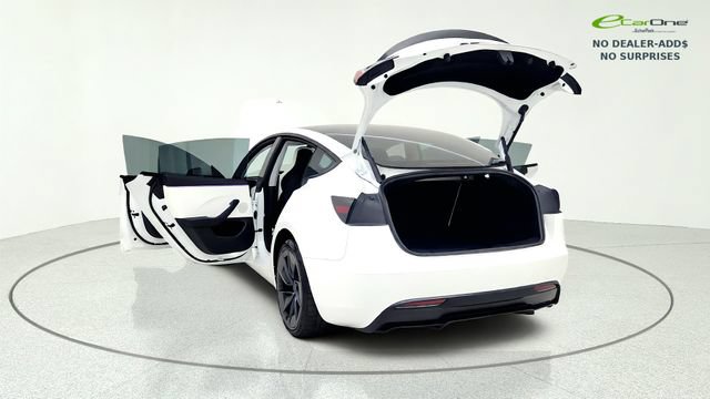 Used 2024 Tesla Model 3 Performance AWD/4WD image 16