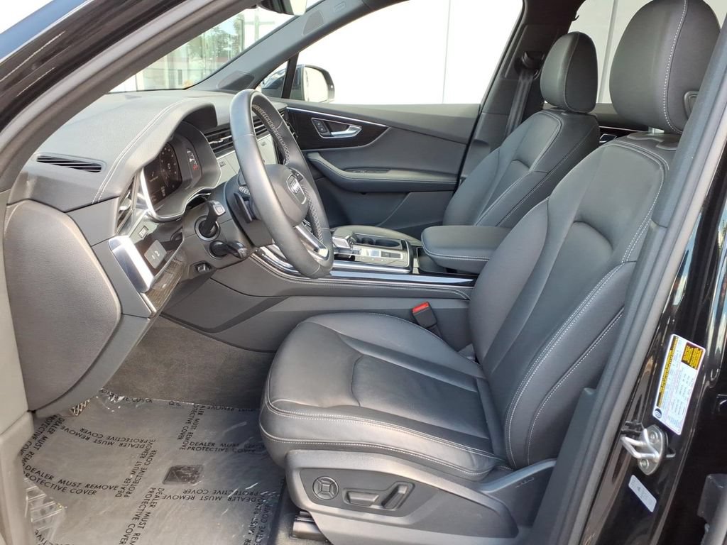Used 2025 Audi Q7 2.0T Premium Plus AWD/4WD image 7