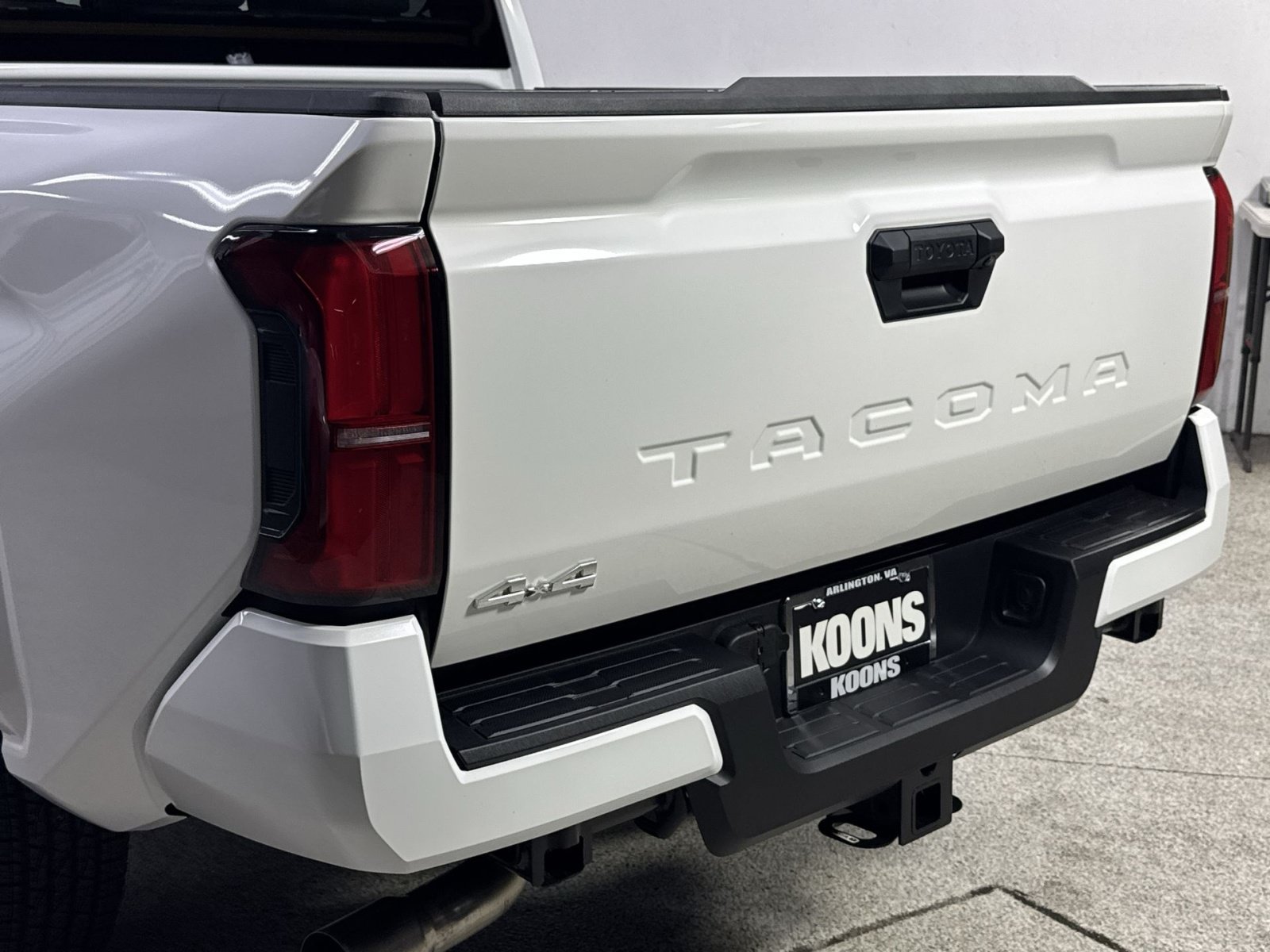Used 2026 Toyota Tacoma SR5 AWD/4WD image 37