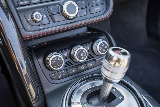 Used 2015 Audi R8 V8 w/ Full Leather Package image 64