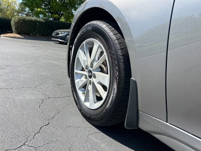Used 2016 Kia Optima LX image 9