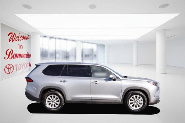 Certified 2025 Toyota Grand Highlander AWD image 5