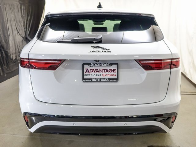 Used 2025 Jaguar F-PACE R-Dynamic S image 6