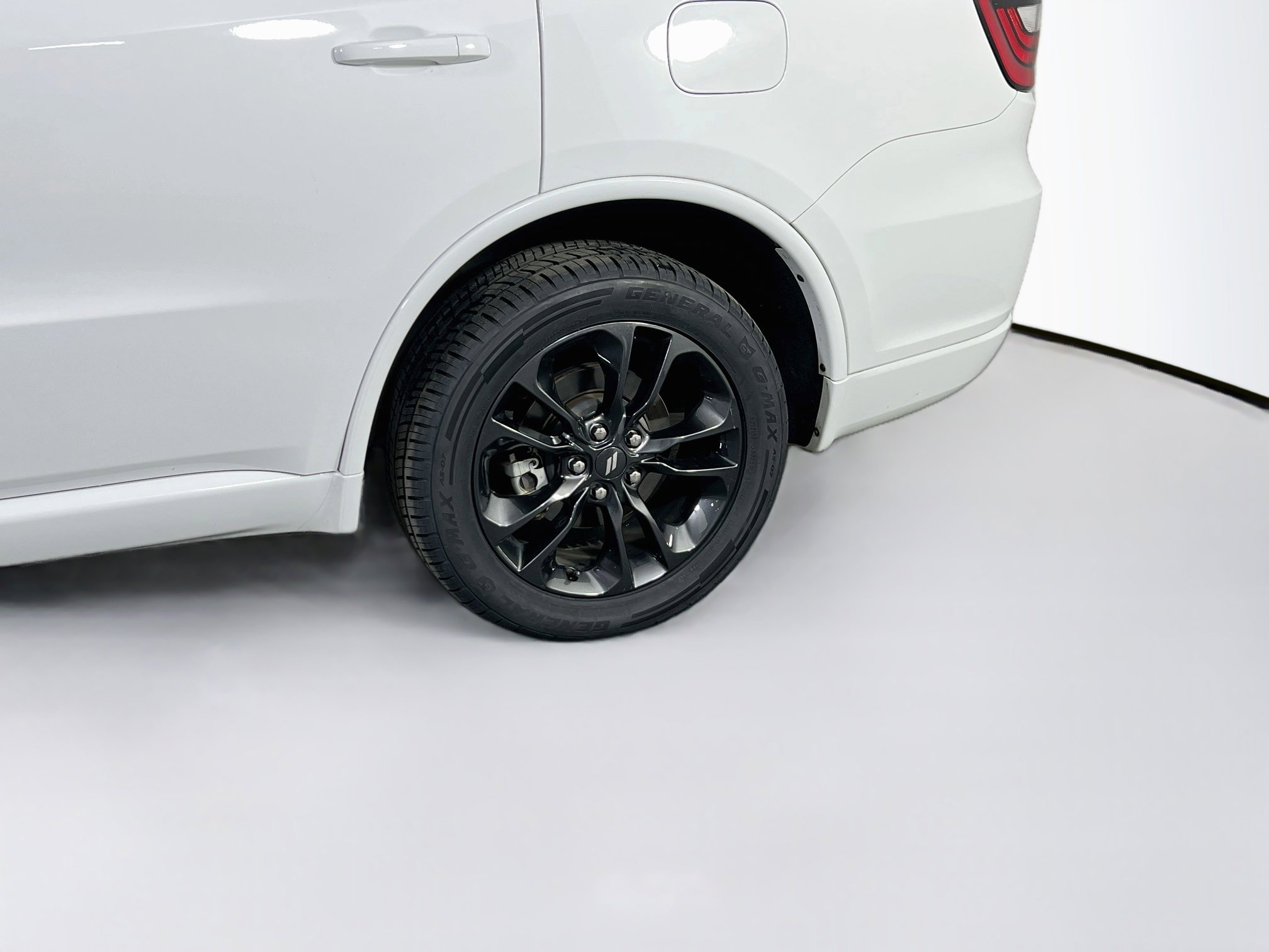 Used 2022 Dodge Durango GT image 32