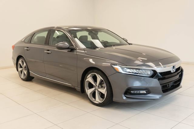 Used 2018 Honda Accord Touring image 7