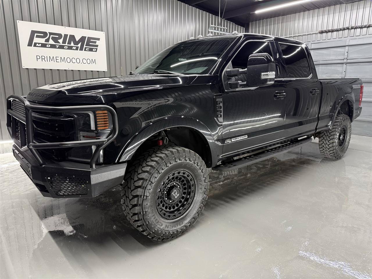 Used 2022 Ford F350 Lariat w/ Tremor Off-Road Package AWD/4WD image 1