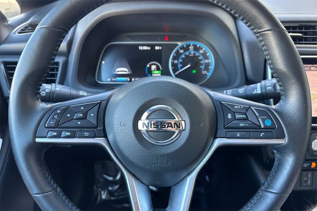 Used 2020 Nissan Leaf SV w/ SV Technology Package image 27