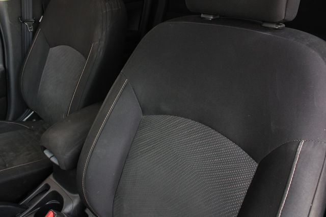 Used 2013 Mitsubishi Outlander Sport LE FWD image 4