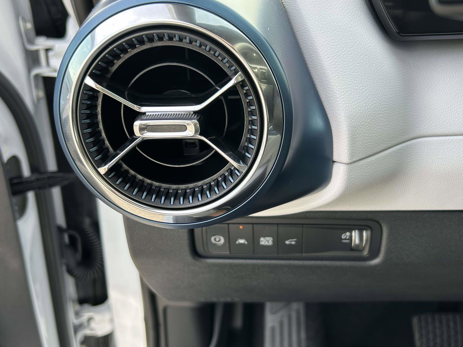 New 2026 Chevrolet Equinox EV LT image 20