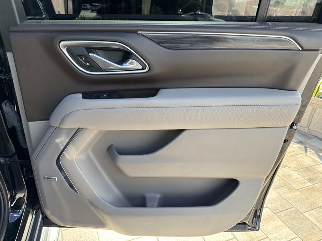 Used 2024 GMC Yukon XL SLT image 23